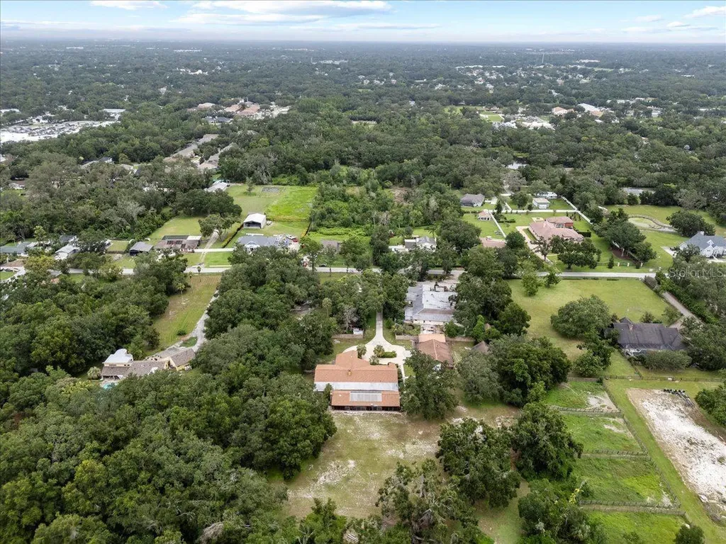 309 Hidden Lake Drive Brandon FL 33511
