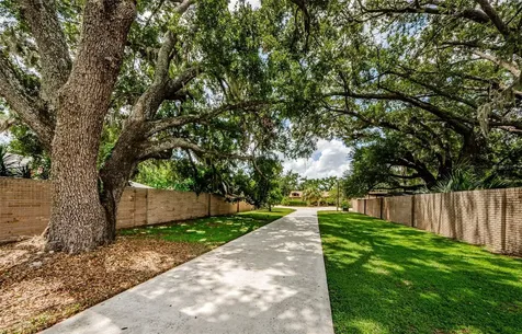 309 Hidden Lake Drive Brandon FL 33511