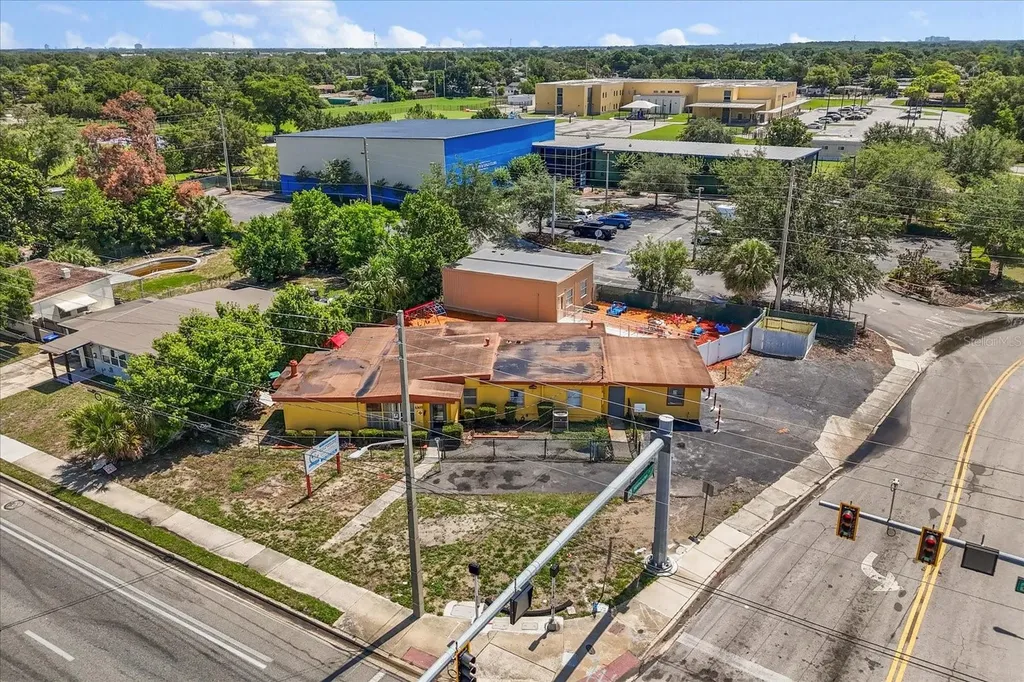 1307 N Pine Hills Road Orlando FL 32808
