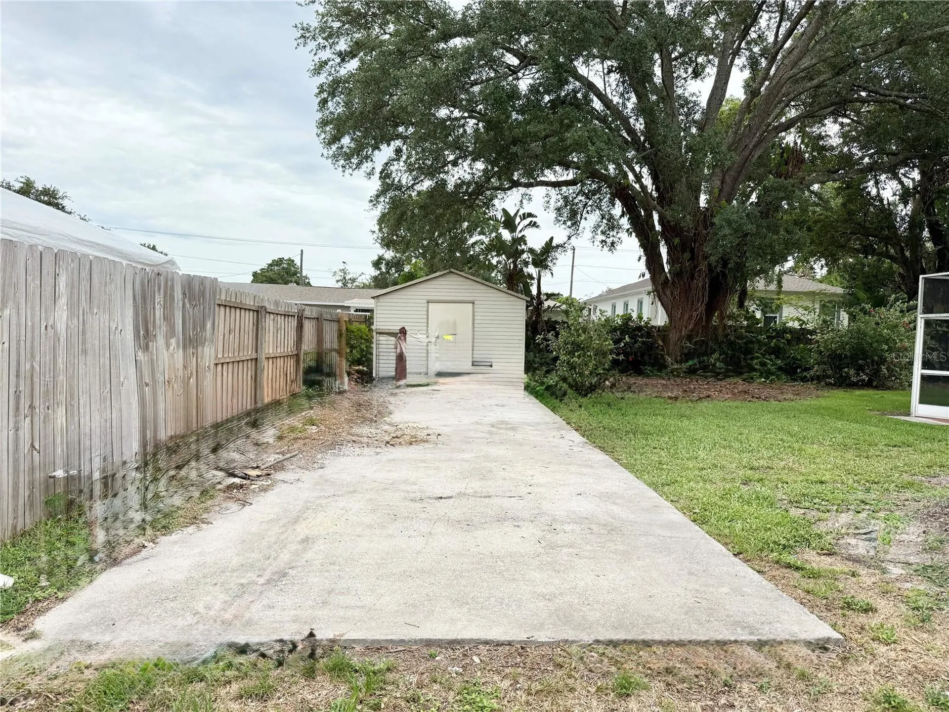 2523 Krueger Lane Tampa FL 33618
