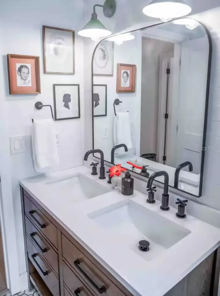 2433 Lydia Way New Smyrna Beach FL 32168