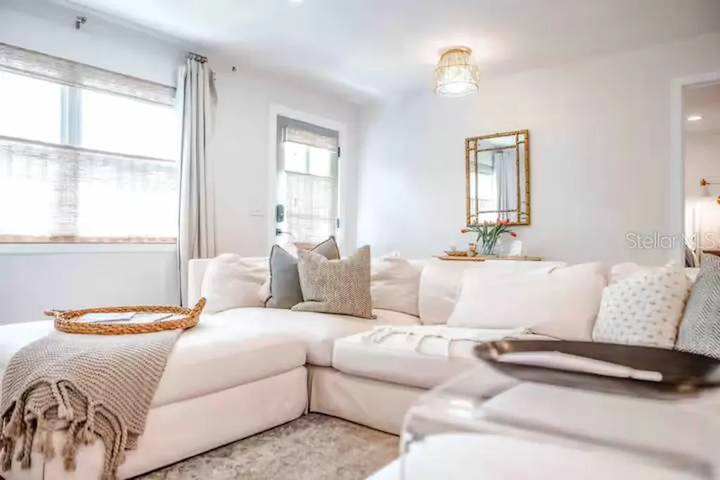 2433 Lydia Way New Smyrna Beach FL 32168
