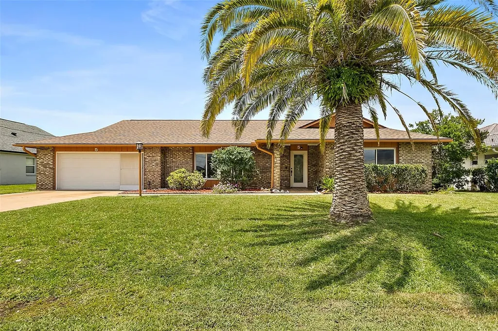 5 Charles Court Palm Coast FL 32137