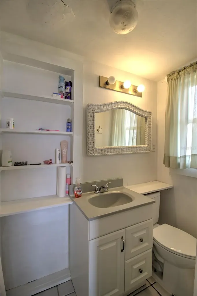 944 E Silver Springs Boulevard Ocala FL 34470