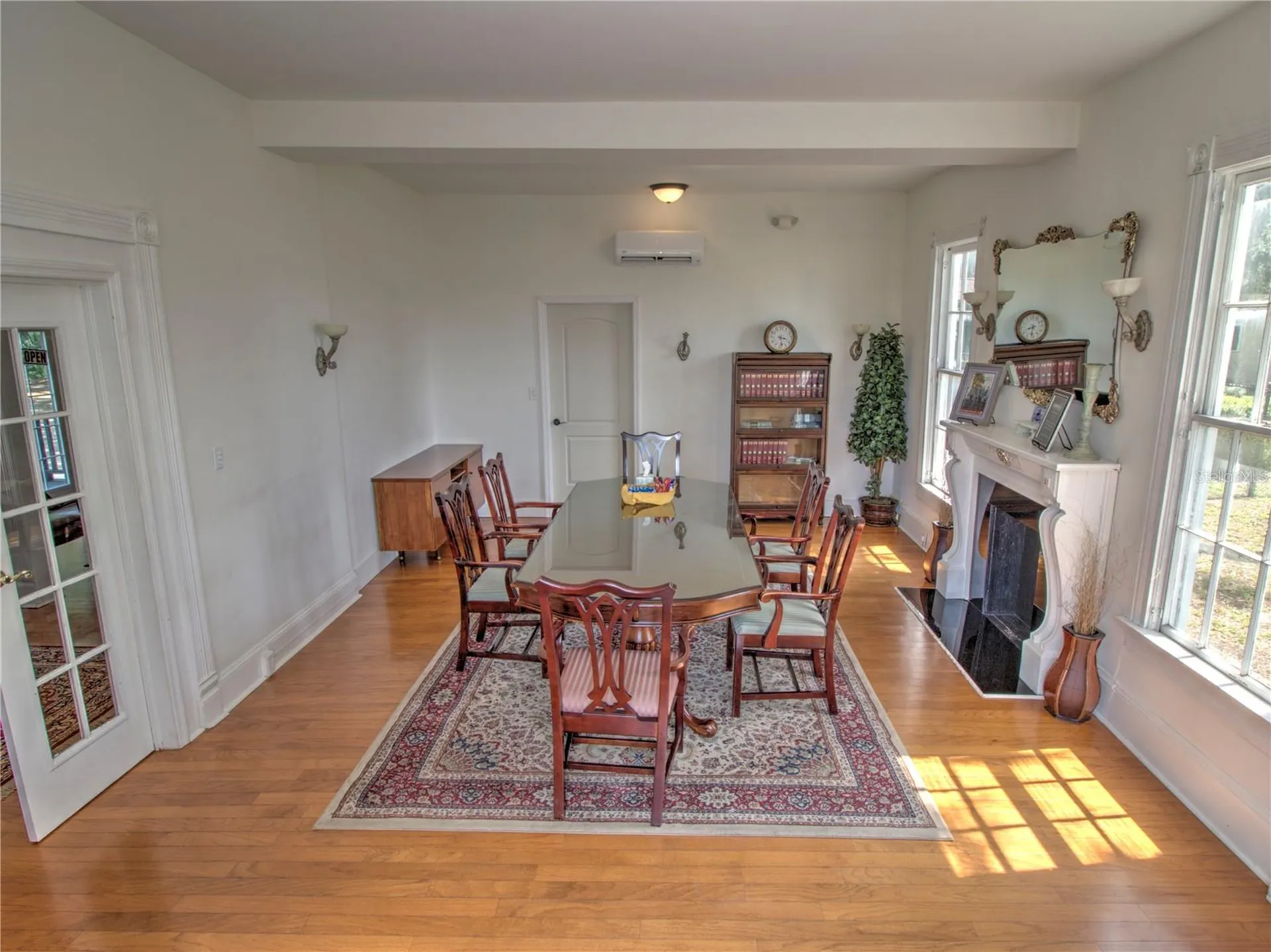 944 E Silver Springs Boulevard Ocala FL 34470