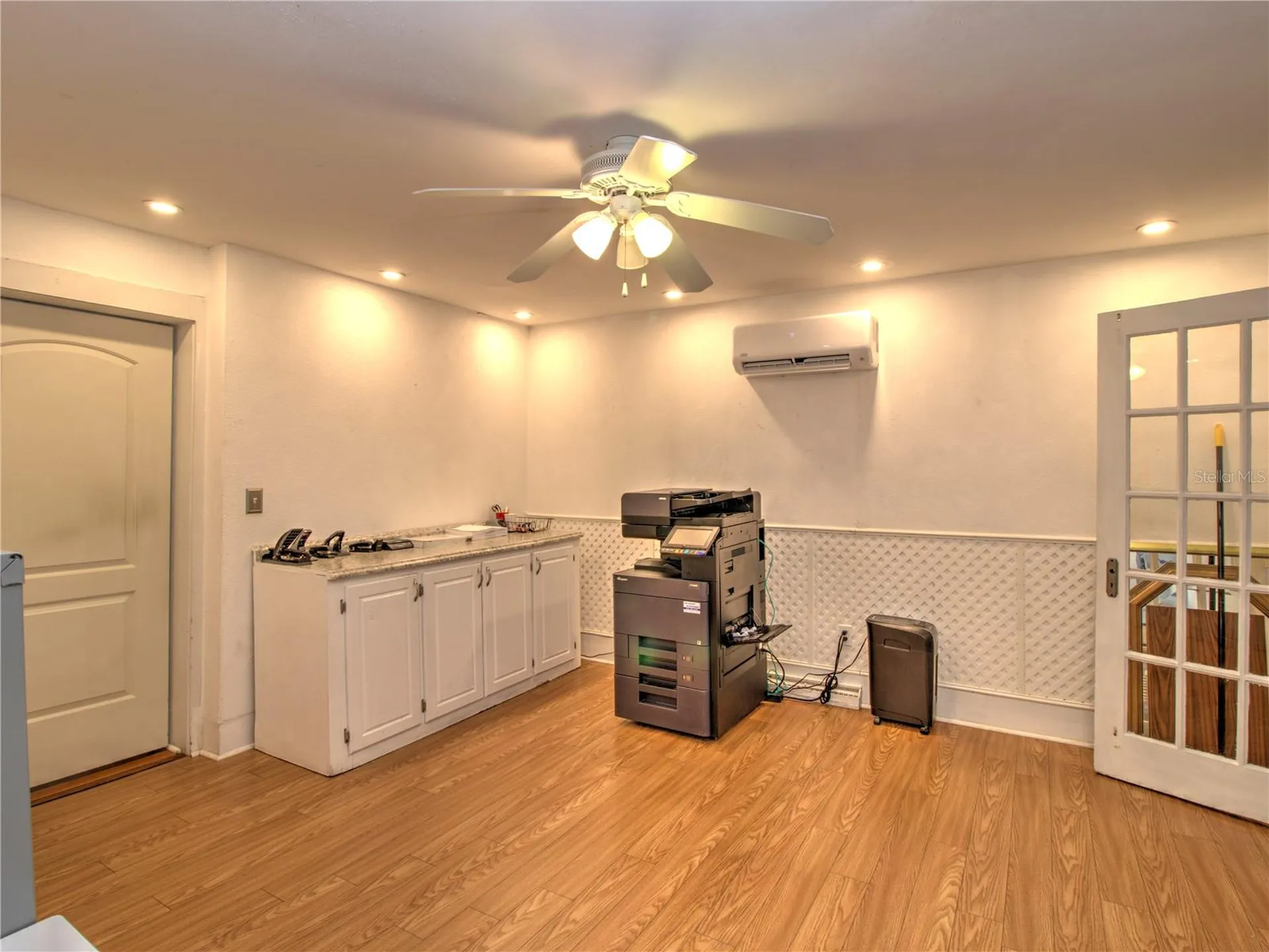 944 E Silver Springs Boulevard Ocala FL 34470