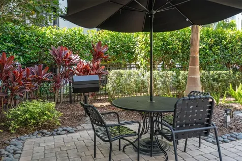 206 E South Street Orlando FL 32801