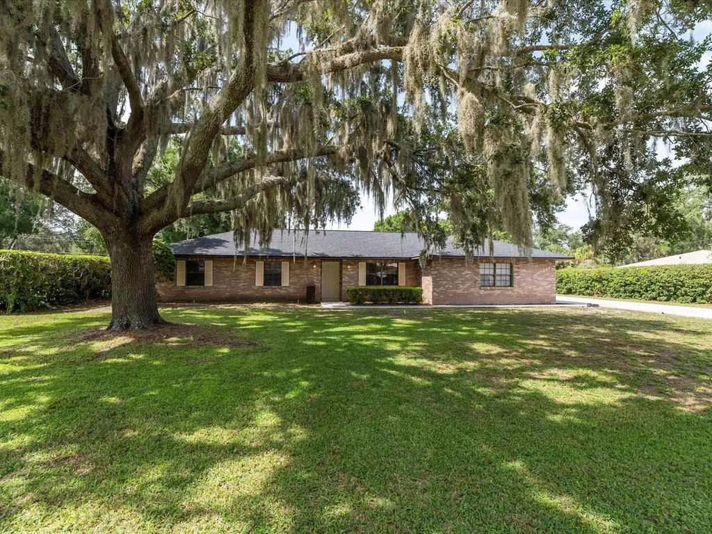 1315 Costine Drive Lakeland FL 33809