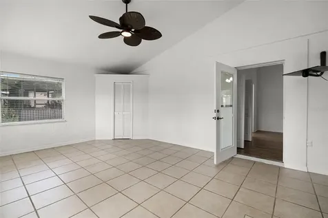 142 Stonegate Pass Davenport FL 33897