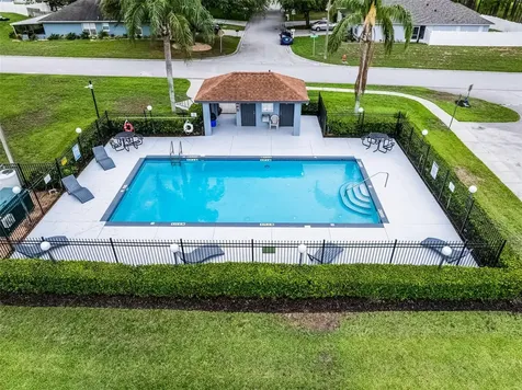 142 Stonegate Pass Davenport FL 33897