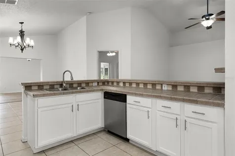 142 Stonegate Pass Davenport FL 33897