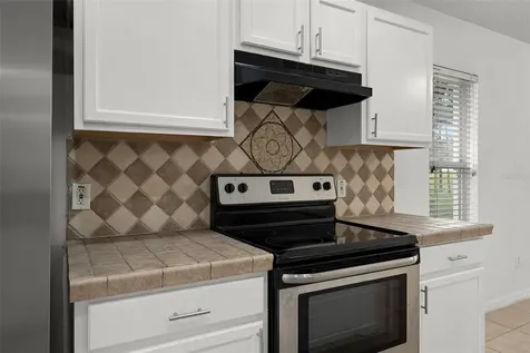 142 Stonegate Pass Davenport FL 33897