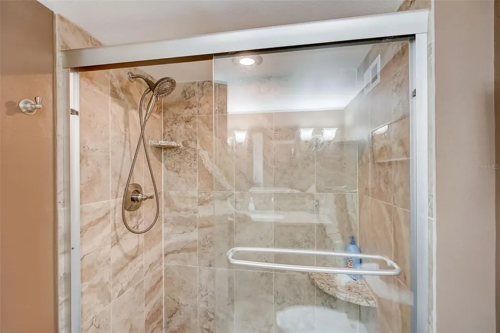 2425 Gulf Of Mexico Drive Longboat Key FL 34228