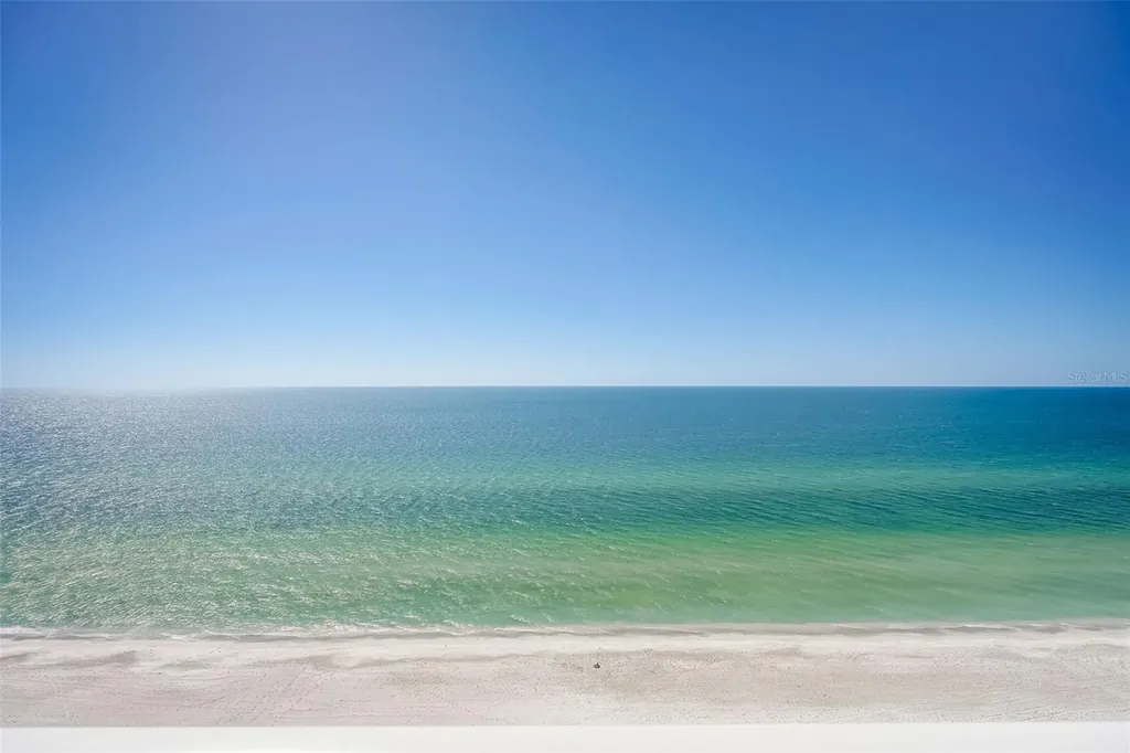 2425 Gulf Of Mexico Drive Longboat Key FL 34228