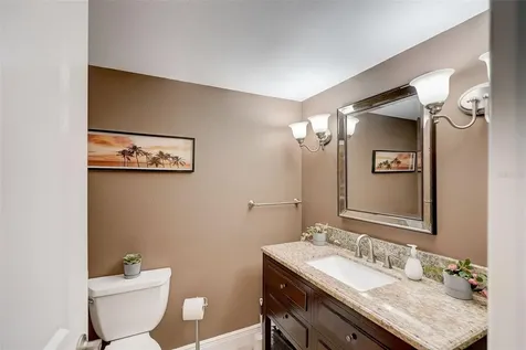 2425 Gulf Of Mexico Drive Longboat Key FL 34228