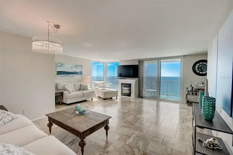 2425 Gulf Of Mexico Drive Longboat Key FL 34228