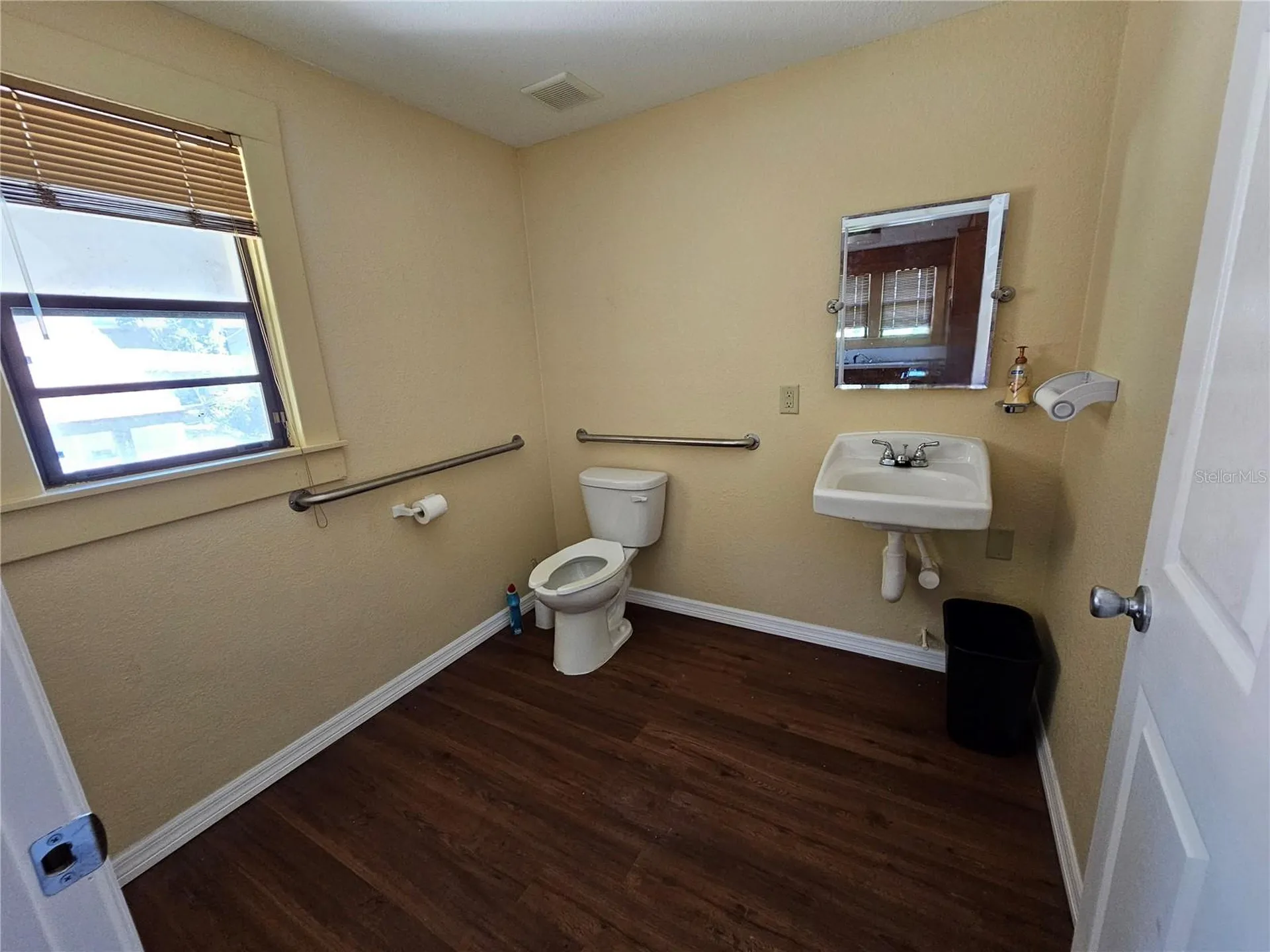 737 W Central Avenue Winter Haven FL 33880