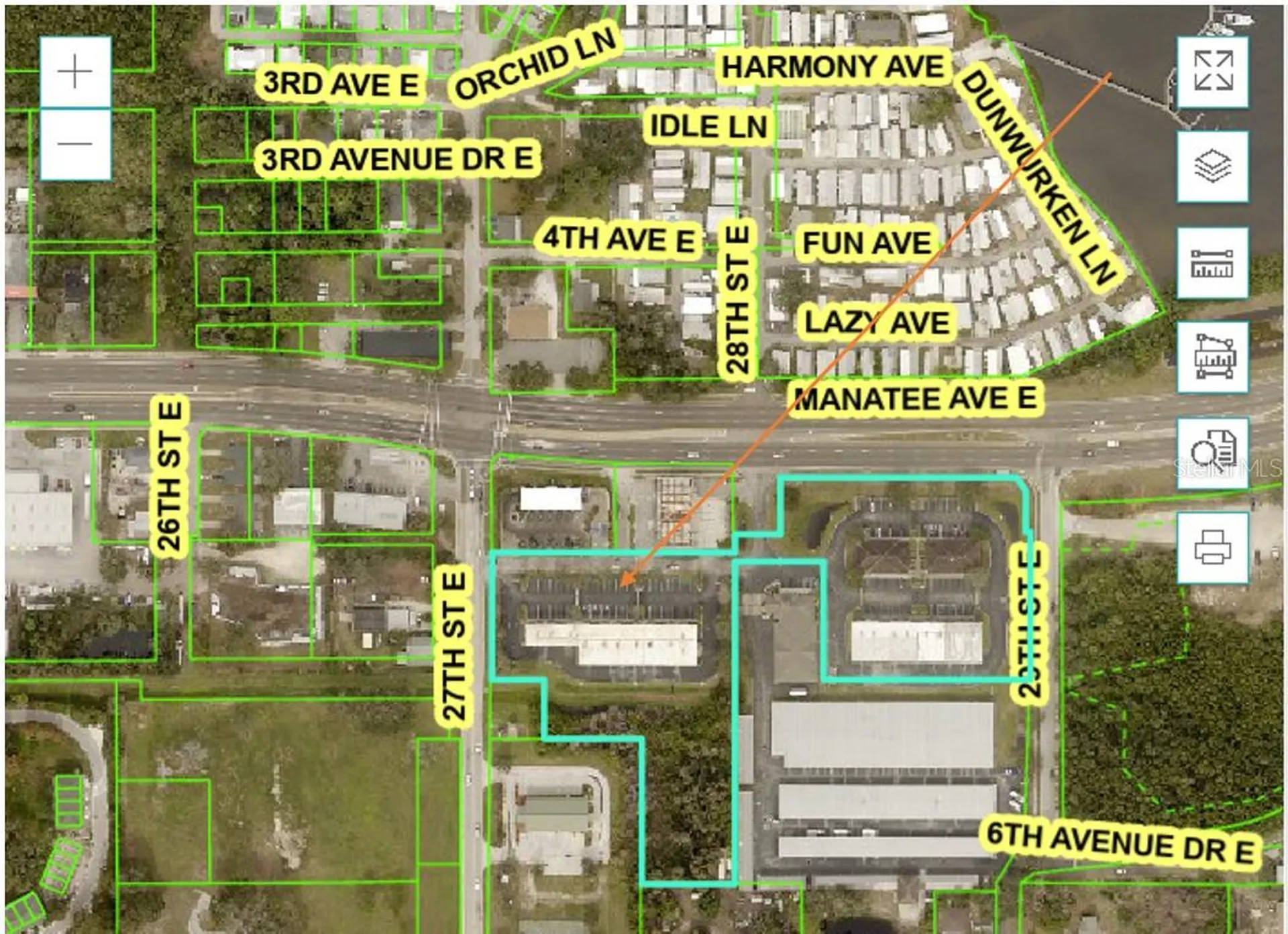 515 27th Street E Bradenton FL 34208