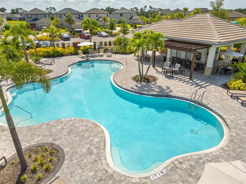 5532 Summit Glen Bradenton FL 34203