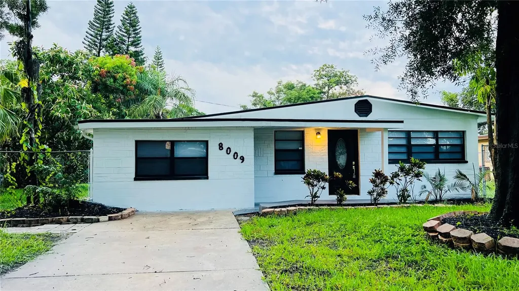 8009 Somerset Lane Tampa FL 33615