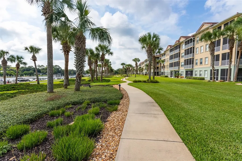 1100 Canopy Walk Lane Palm Coast FL 32137
