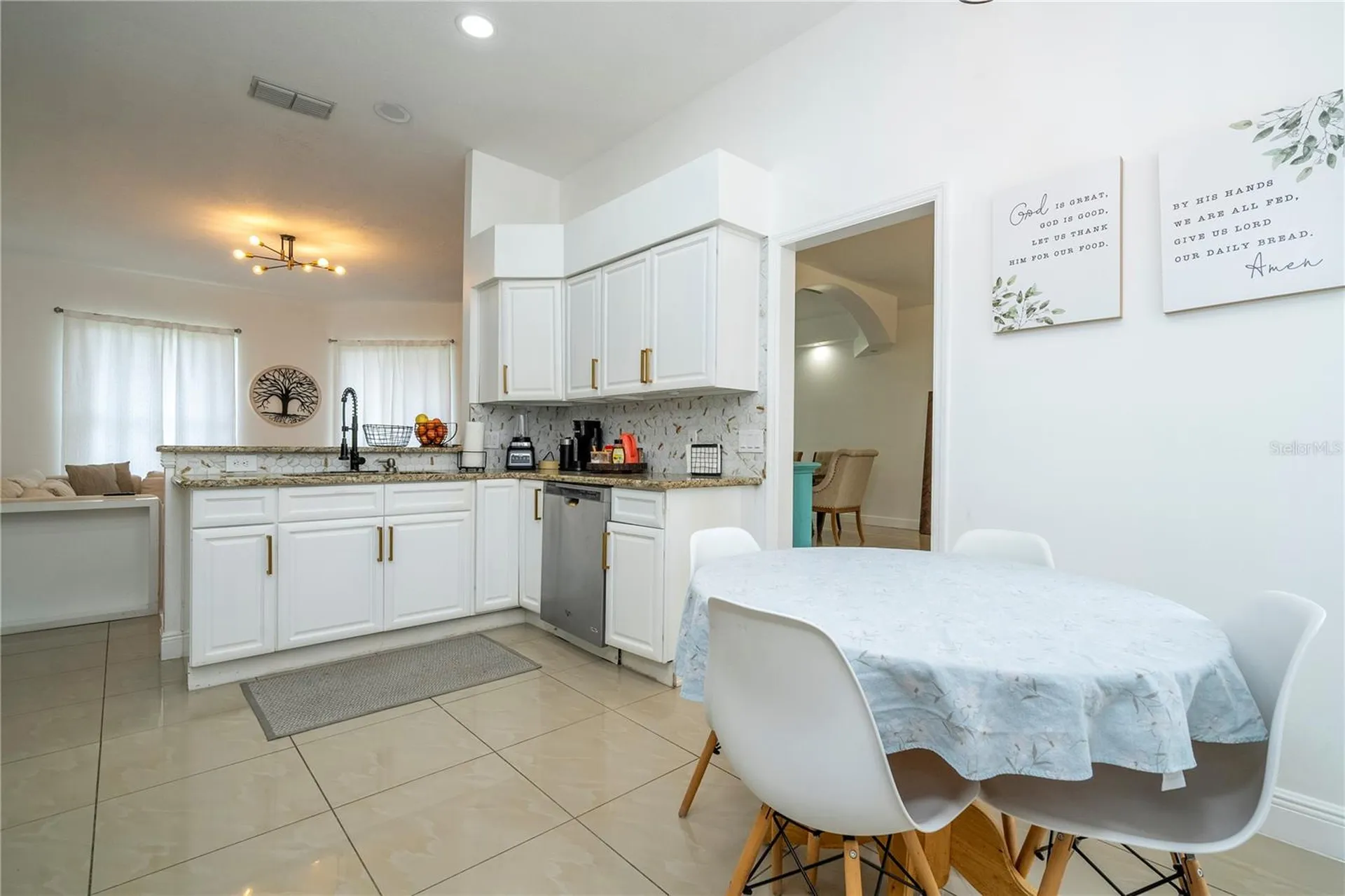 2547 Raccoon Run Lane Orlando FL 32837