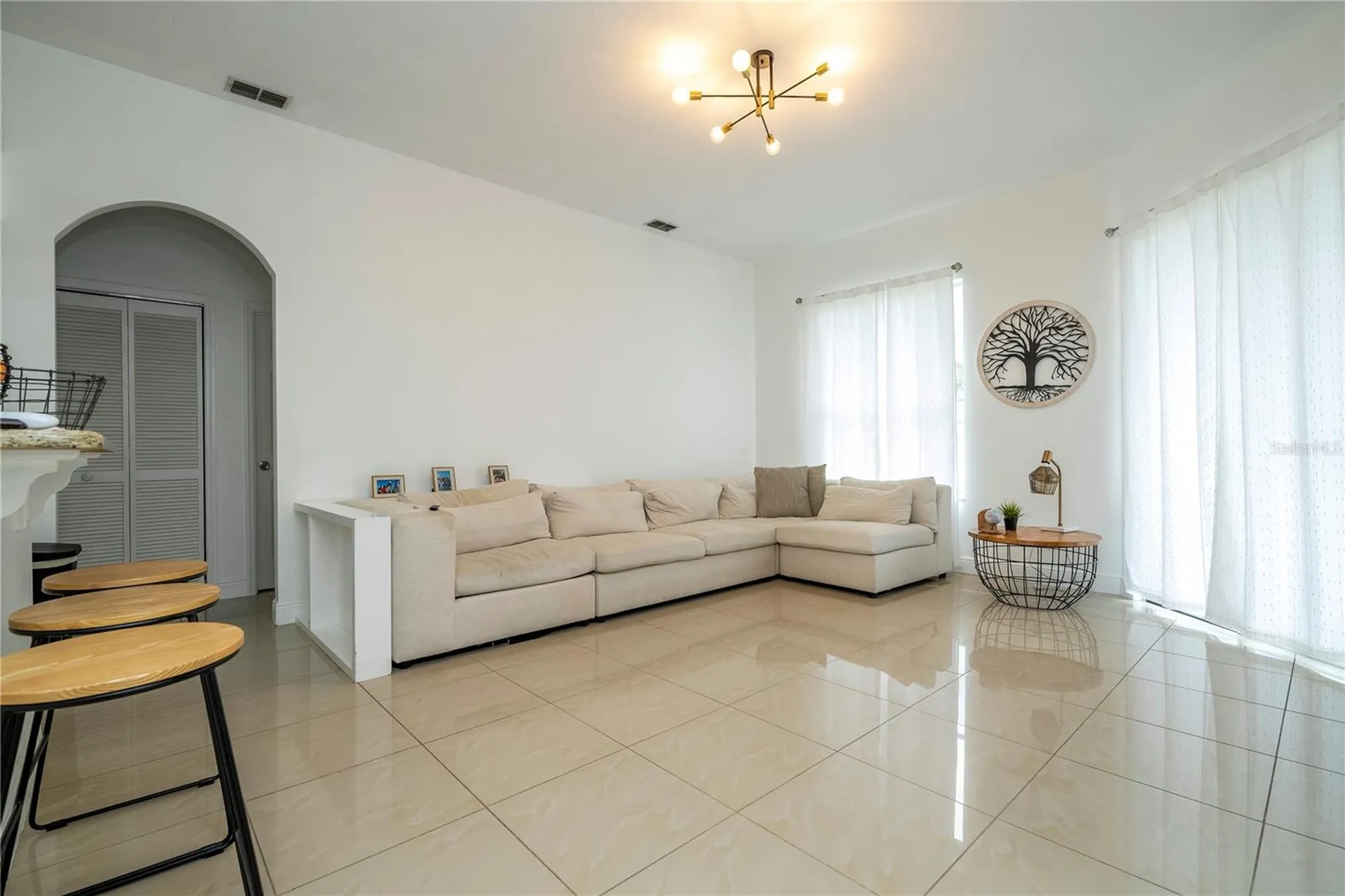 2547 Raccoon Run Lane Orlando FL 32837