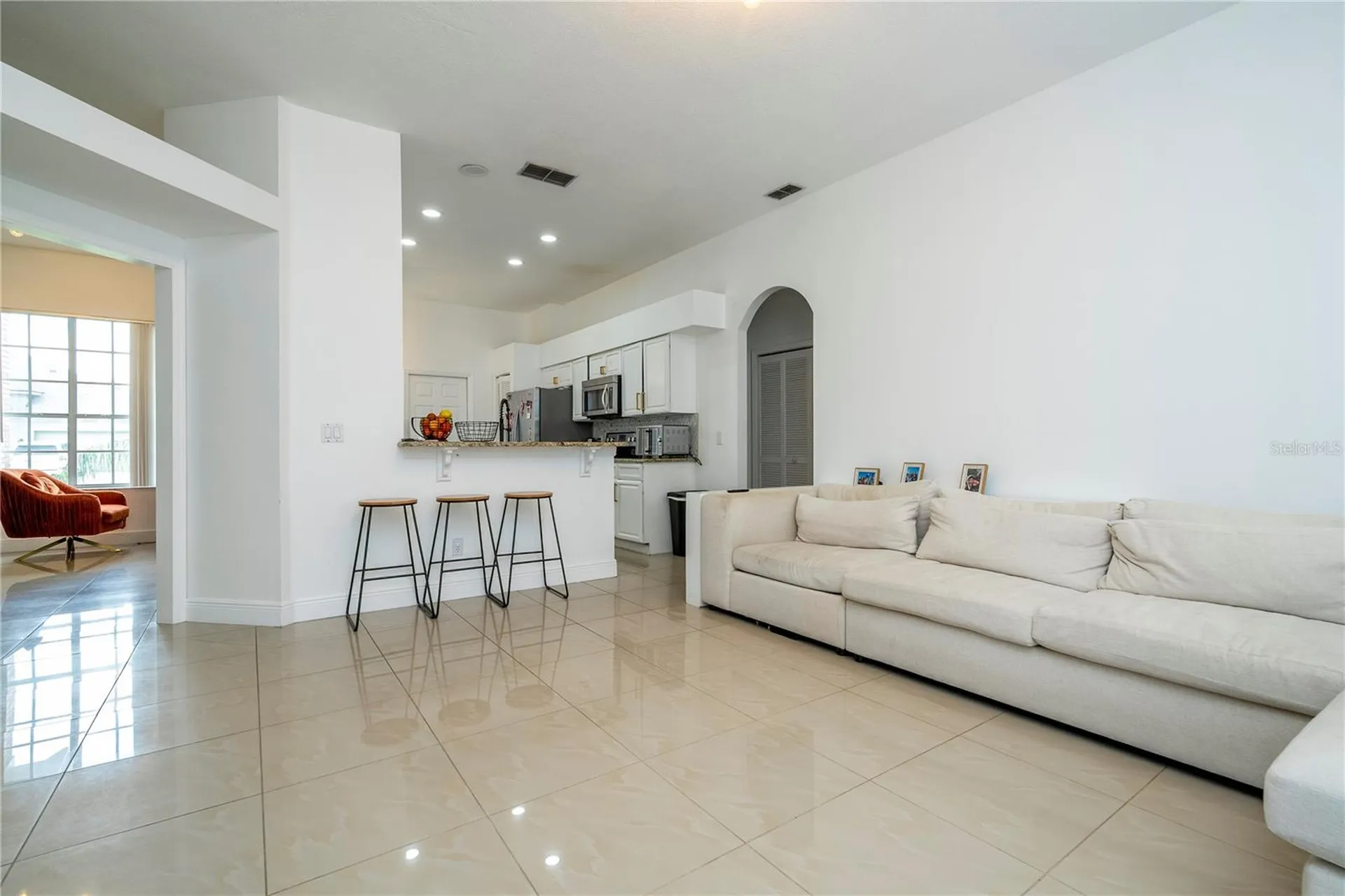 2547 Raccoon Run Lane Orlando FL 32837