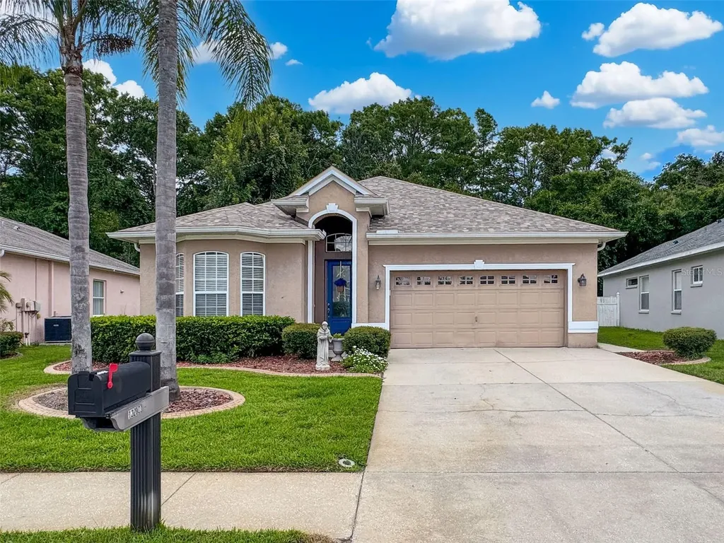 12200 Hunters Lake Drive New Port Richey FL 34654