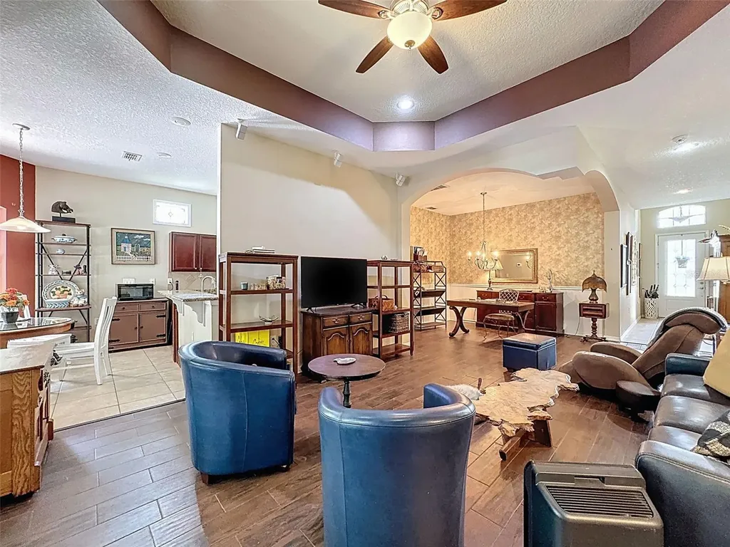 12200 Hunters Lake Drive New Port Richey FL 34654