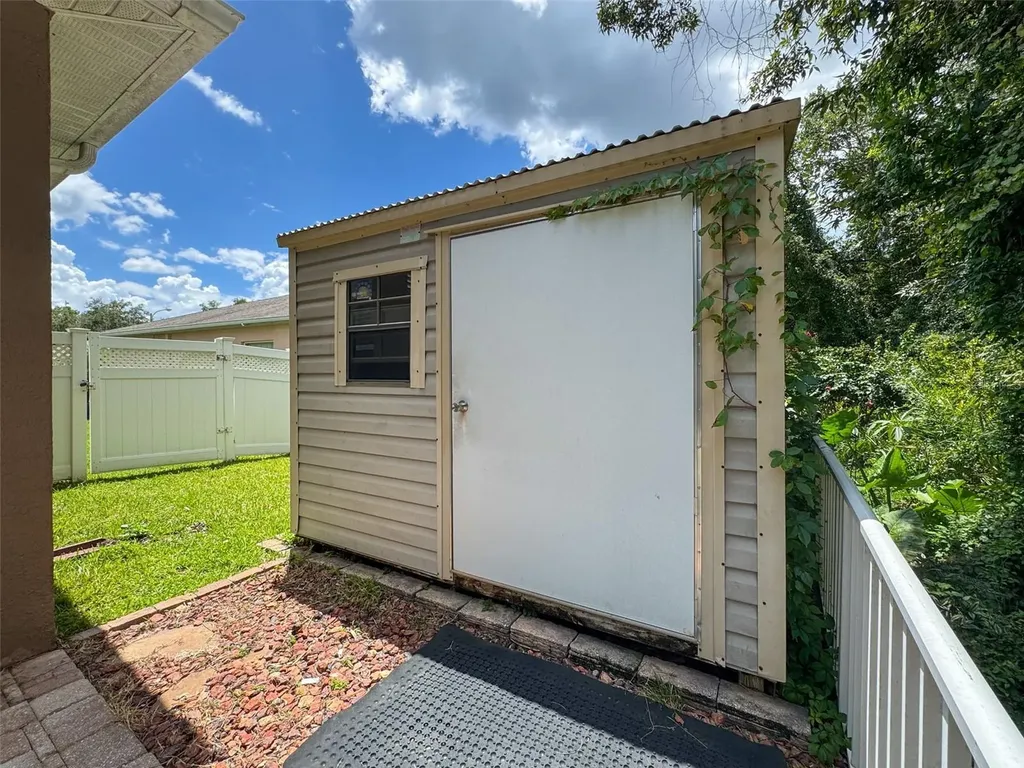 12200 Hunters Lake Drive New Port Richey FL 34654