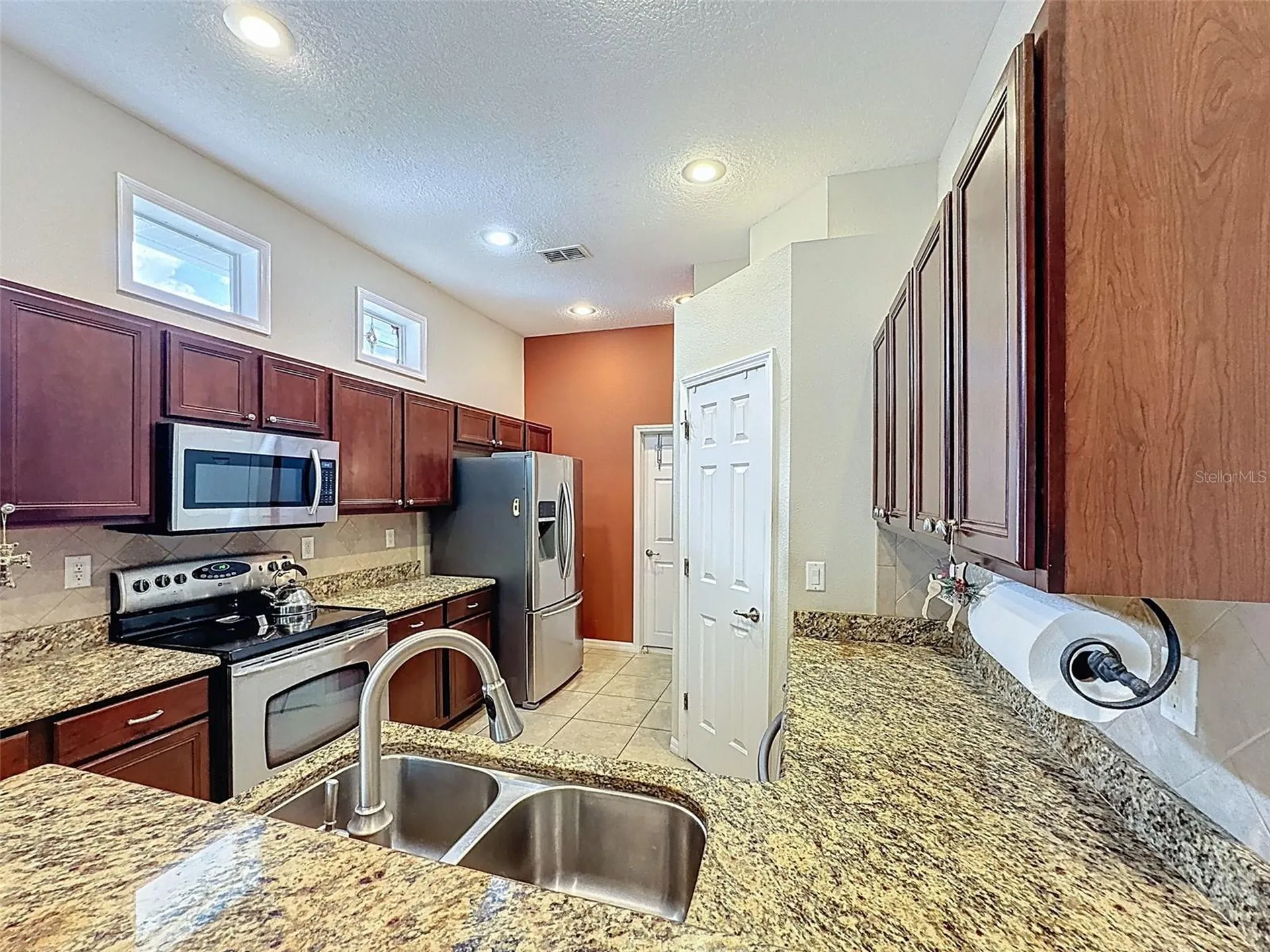 12200 Hunters Lake Drive New Port Richey FL 34654