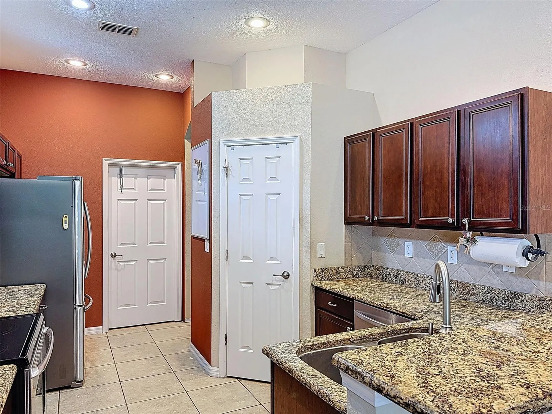 12200 Hunters Lake Drive New Port Richey FL 34654