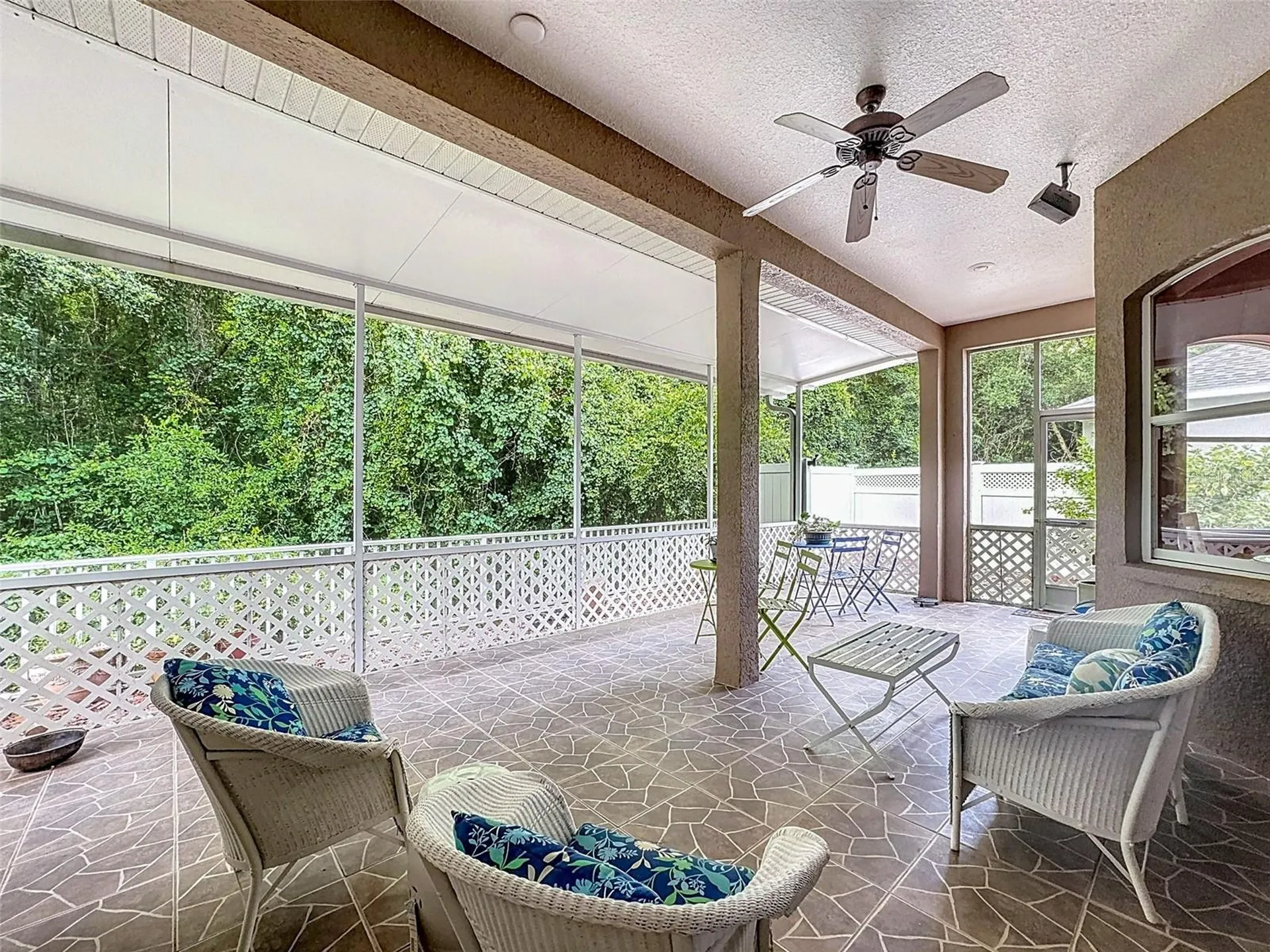 12200 Hunters Lake Drive New Port Richey FL 34654
