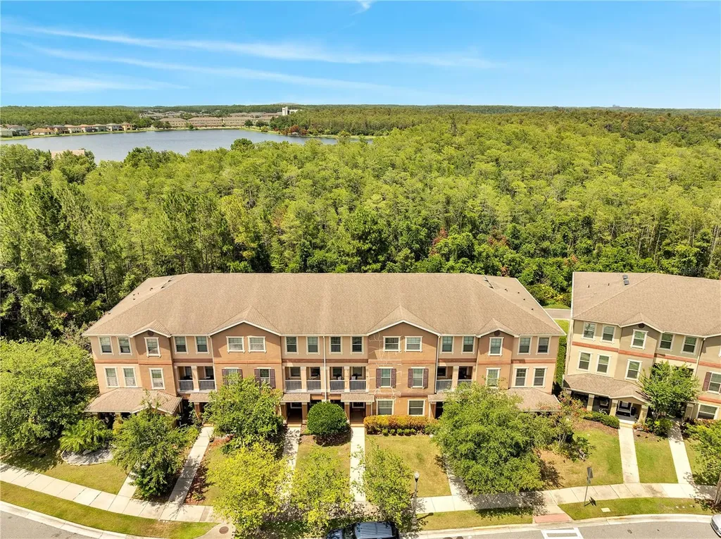 9997 Town Lake Drive Orlando FL 32832