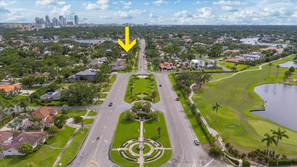 267 Snell Isle Boulevard NE St Petersburg FL 33704