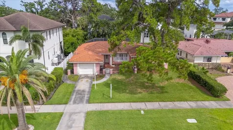 267 Snell Isle Boulevard NE St Petersburg FL 33704