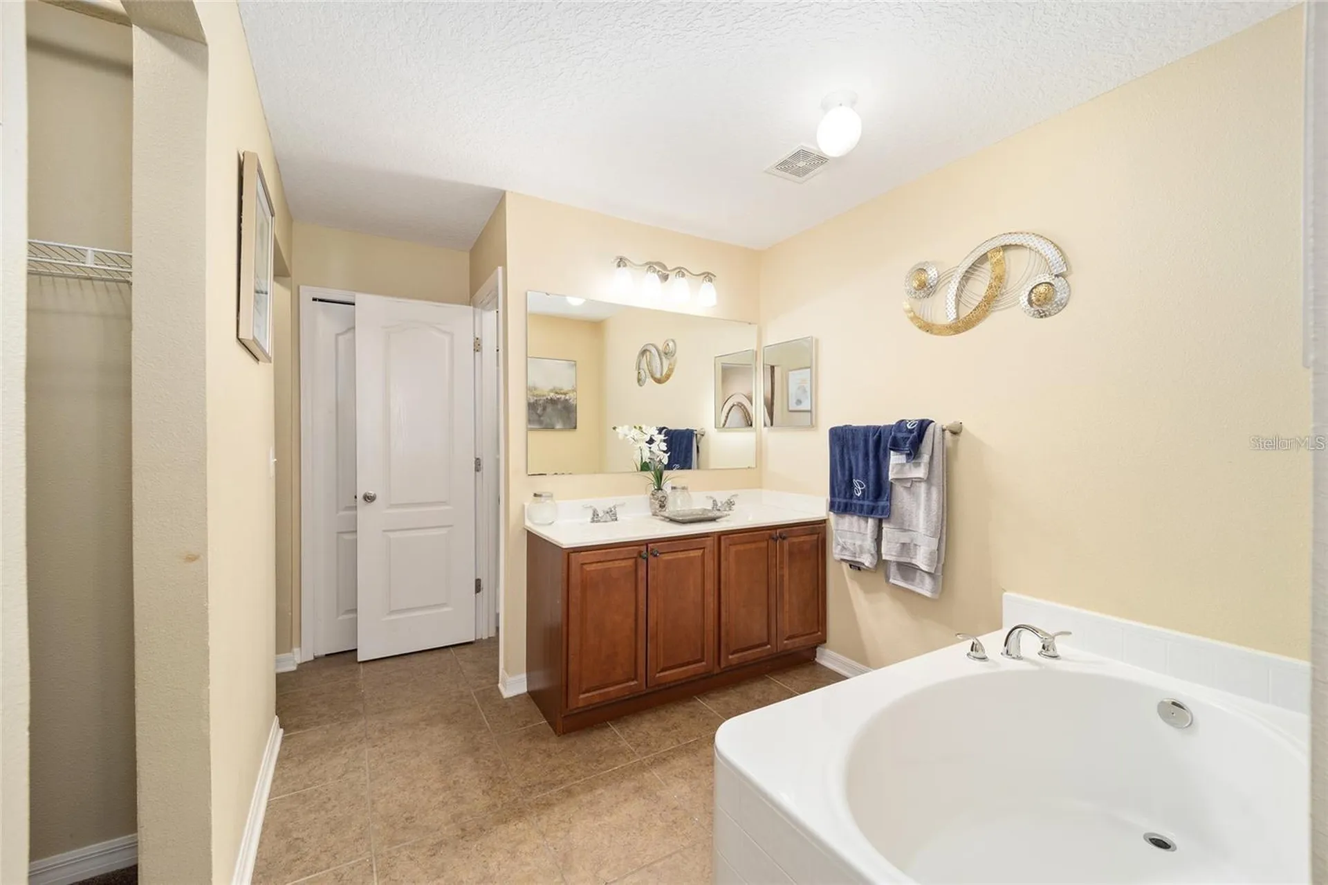 14308 NW 161st Avenue Alachua FL 32615