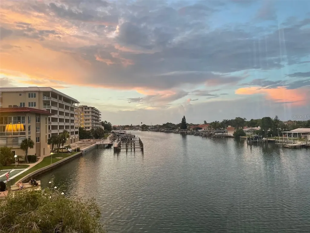 105 Island Way Clearwater Beach FL 33767