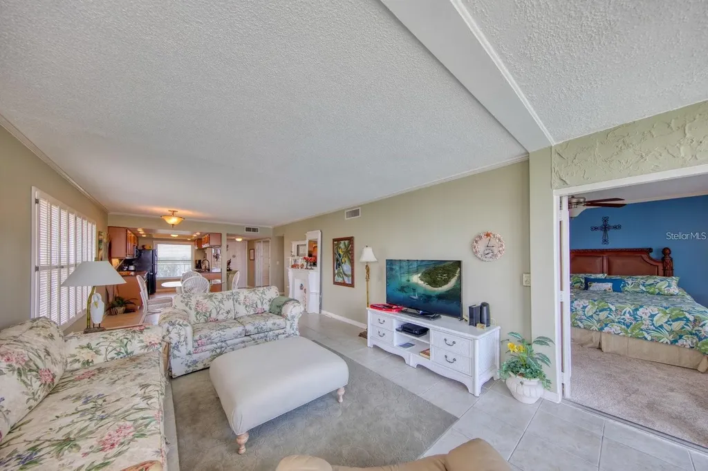 105 Island Way Clearwater Beach FL 33767