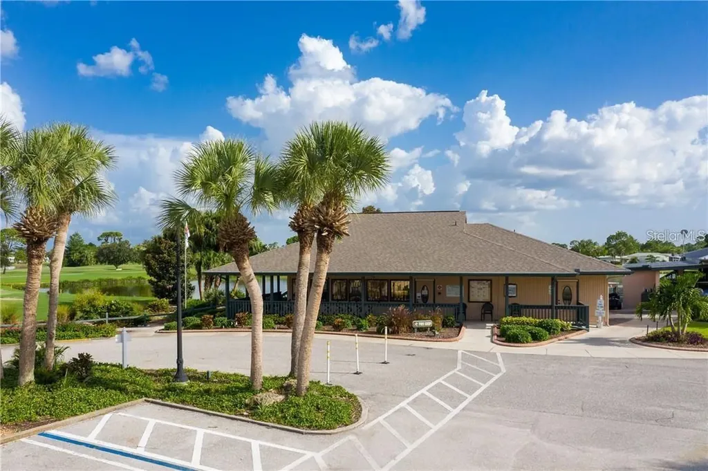 2100 Kings Highway Punta Gorda FL 33980