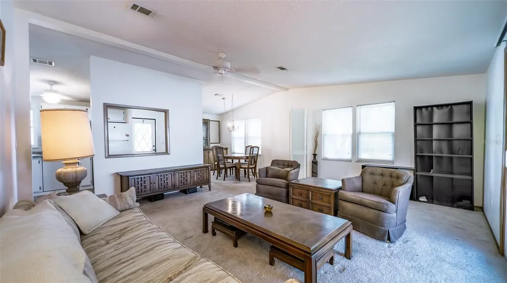 1725 Hilton Head Boulevard Lady Lake FL 32159