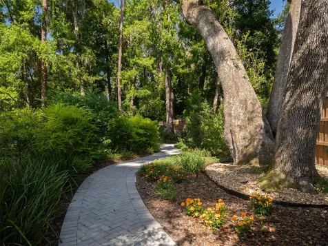 2261 NW 24th Avenue Gainesville FL 32605