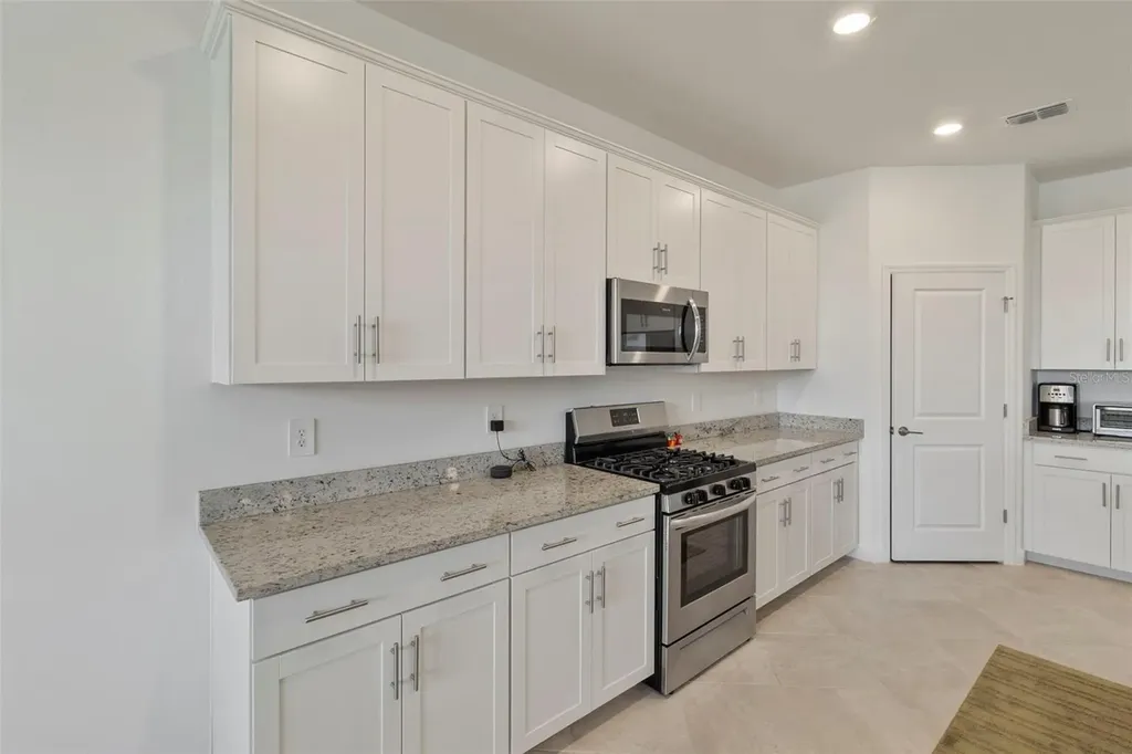 4961 Seafoam Trail Bradenton FL 34211