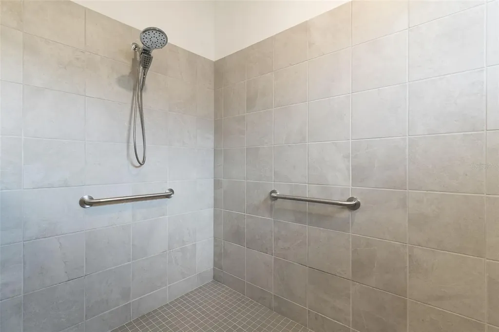 4961 Seafoam Trail Bradenton FL 34211