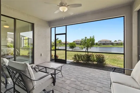 4961 Seafoam Trail Bradenton FL 34211