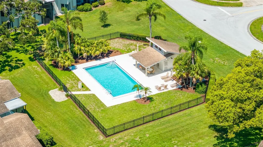 498 Lakeview Drive Palm Harbor FL 34683