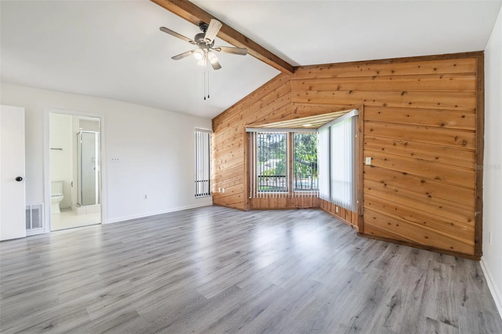 498 Lakeview Drive Palm Harbor FL 34683