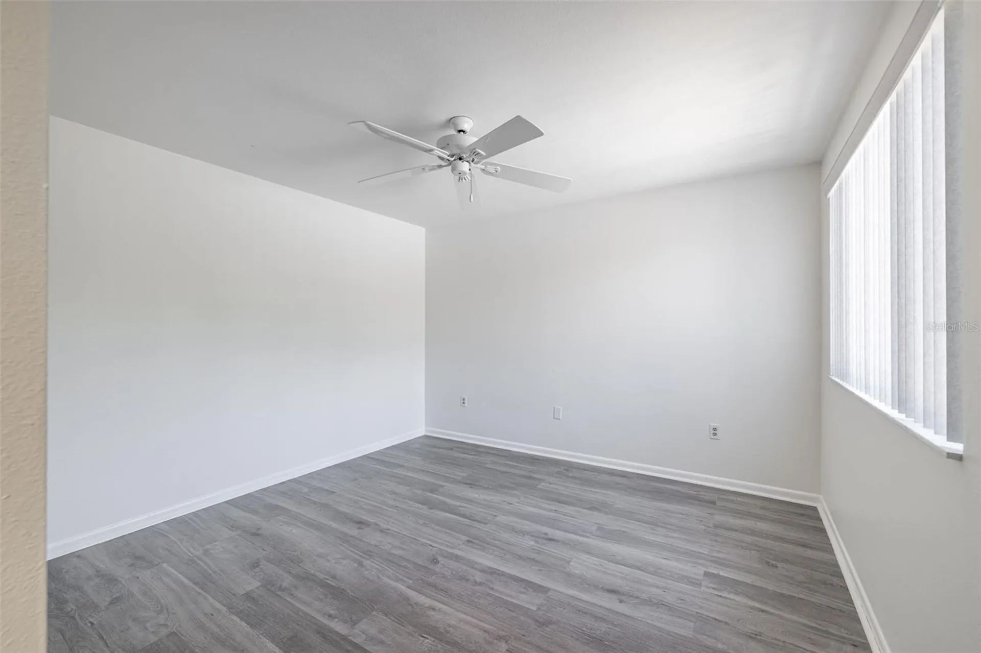 498 Lakeview Drive Palm Harbor FL 34683