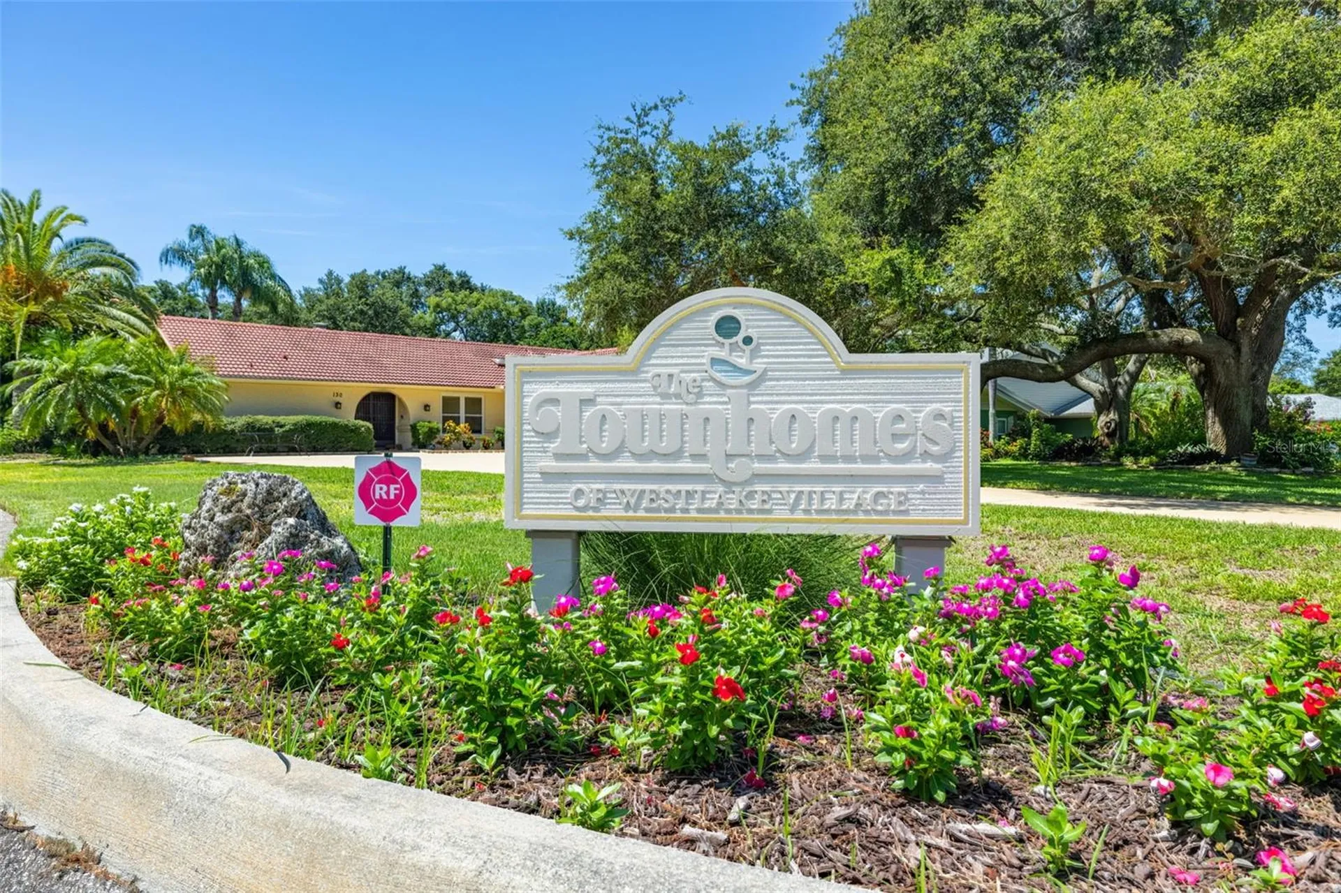 498 Lakeview Drive Palm Harbor FL 34683